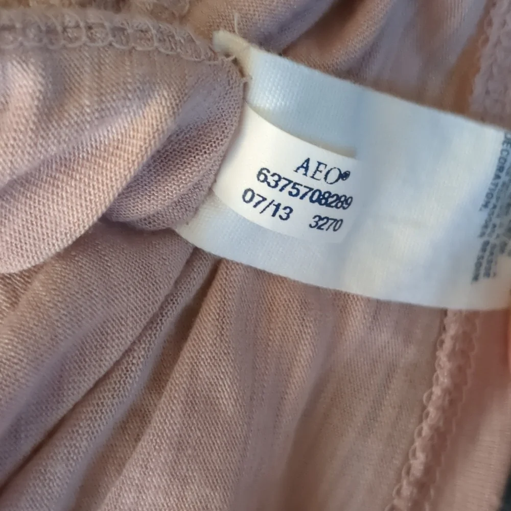 American Eagle Outfitters Pink Top with pearl accents, Women's XS - Picture 7 of 10